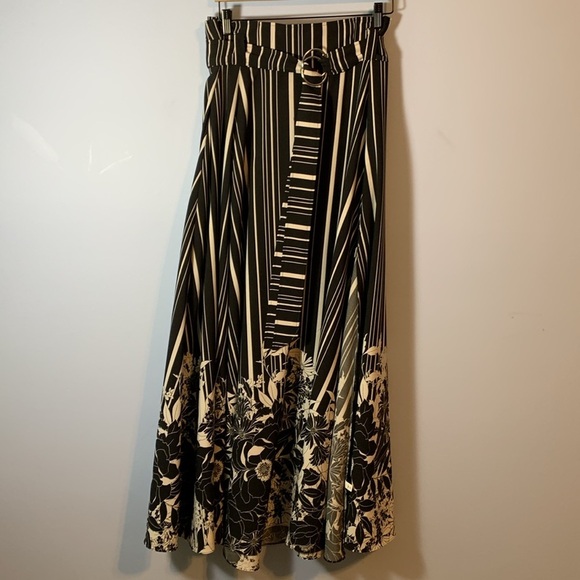 New York & Company Black and White Striped maxi skirt high slit XL paper bag - Picture 3 of 7